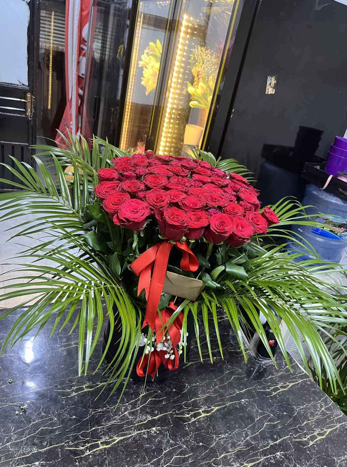 Vip 61 Li Kutu Gül Aranjmanı 